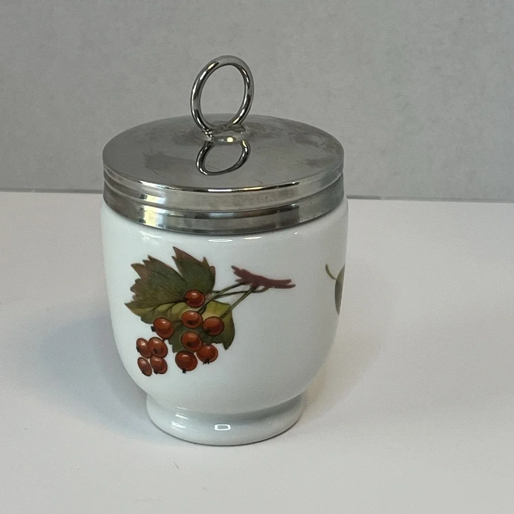 Vintage Royal Worcester Evesham Gold king size egg‎ coddley w/lid 3 1/8 Peach